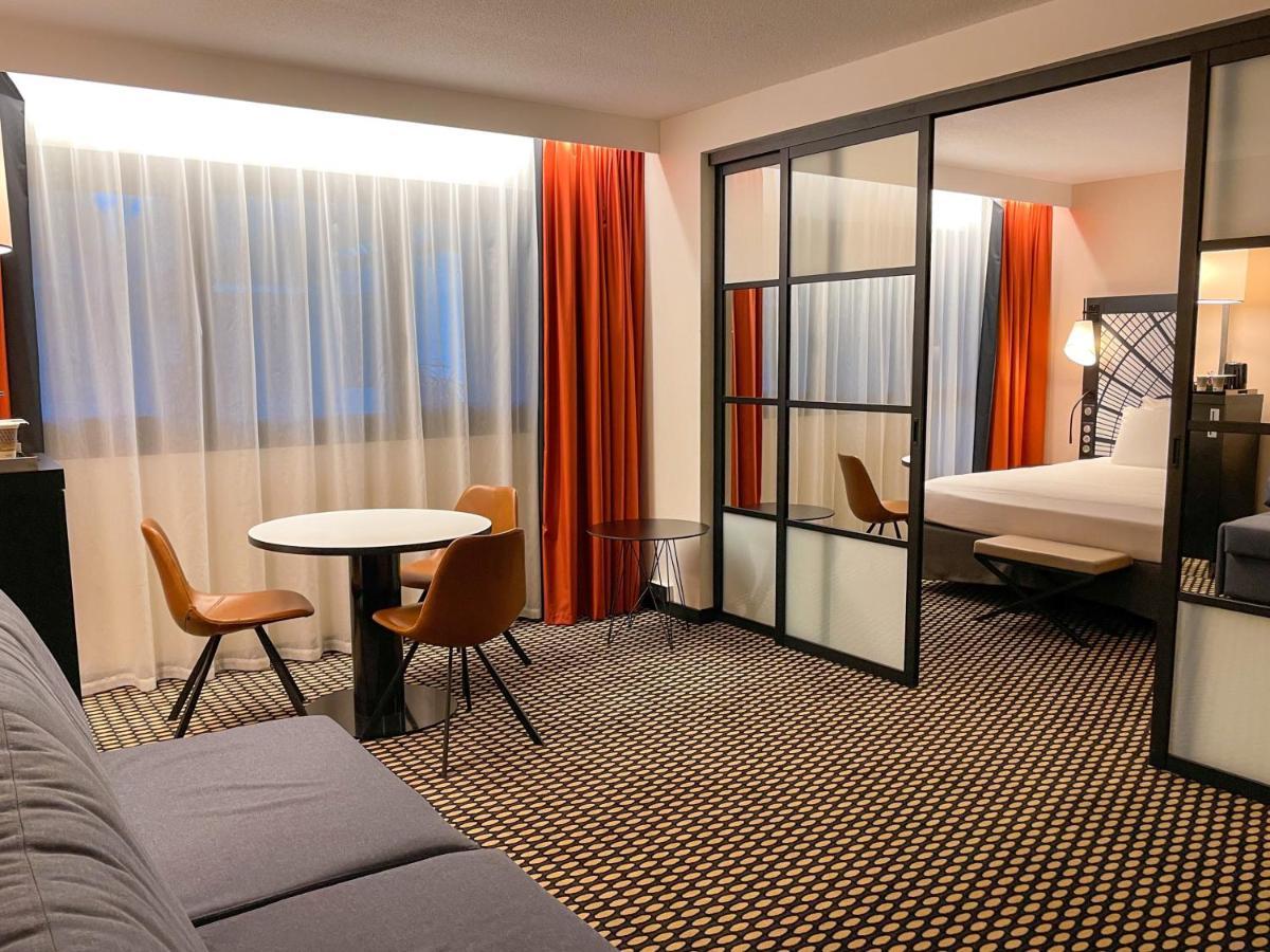 Отель Mercure Paris Porte De Versailles Expo Ванв Экстерьер фото