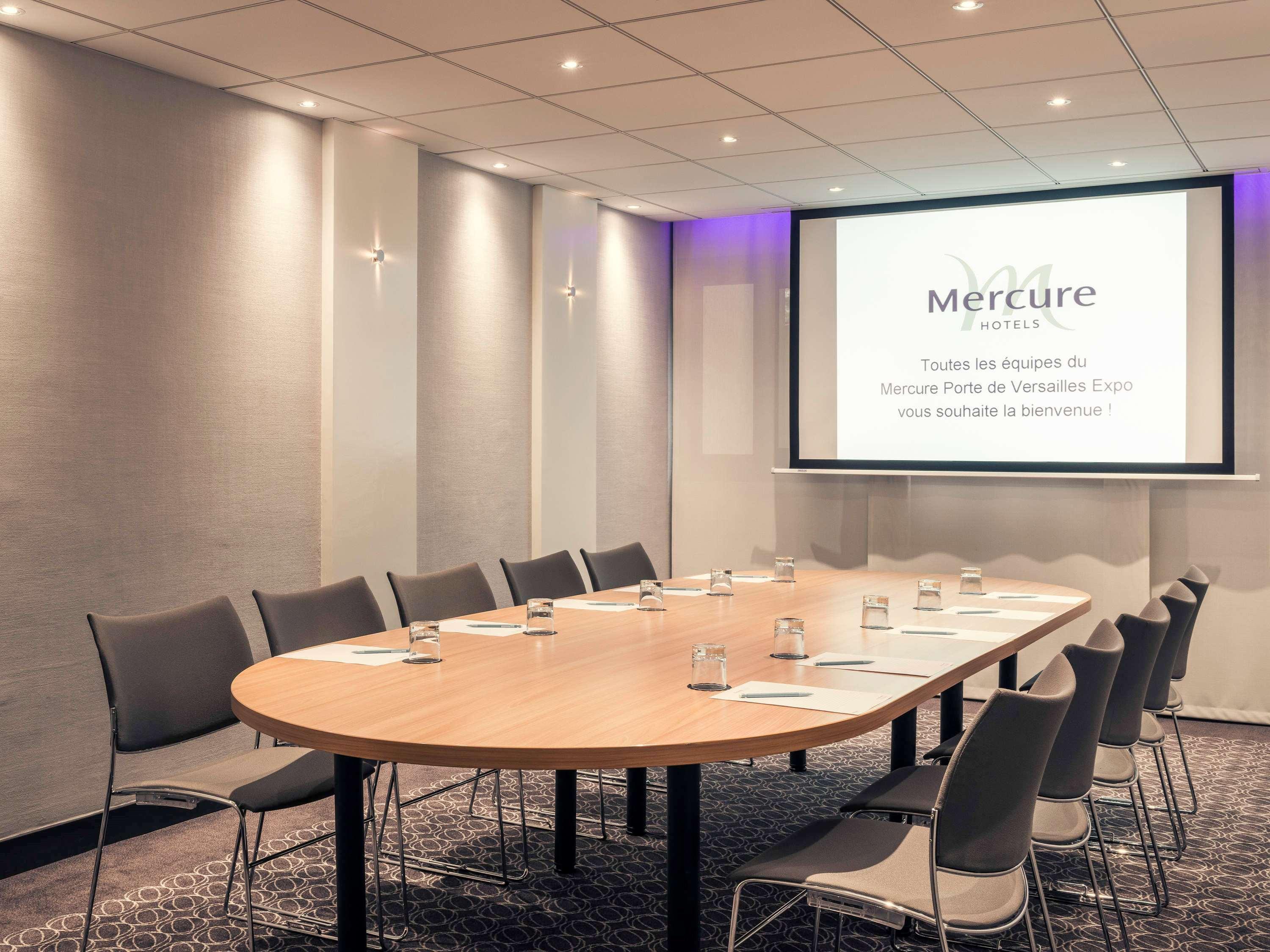 Отель Mercure Paris Porte De Versailles Expo Ванв Экстерьер фото